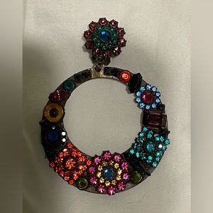 Sorrelli gorgeous clip hoop earring fancy and colorful